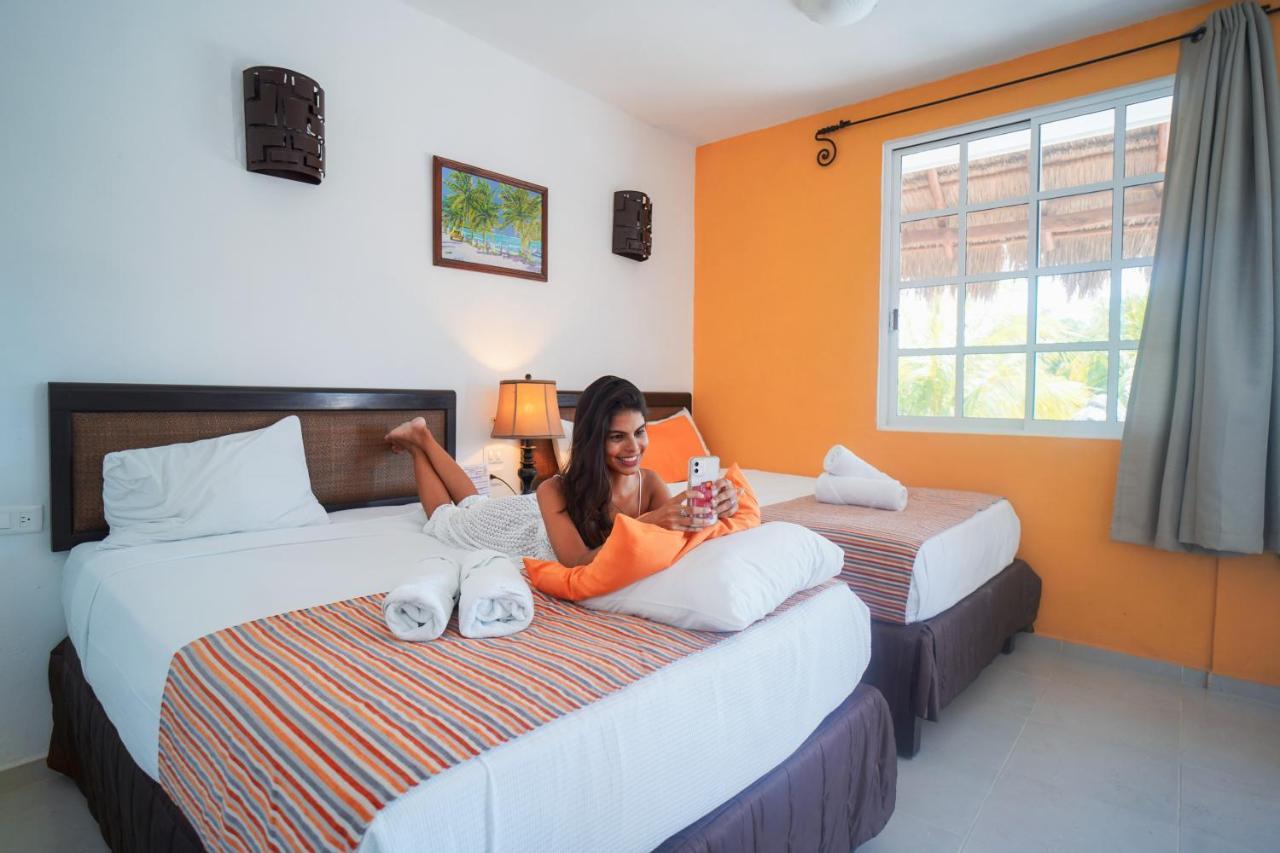 Golden Paradise Town Hotel Isla Holbox Exterior photo