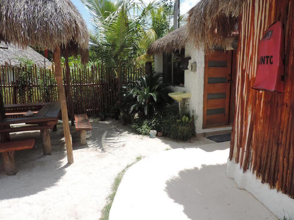 Golden Paradise Town Hotel Isla Holbox Exterior photo